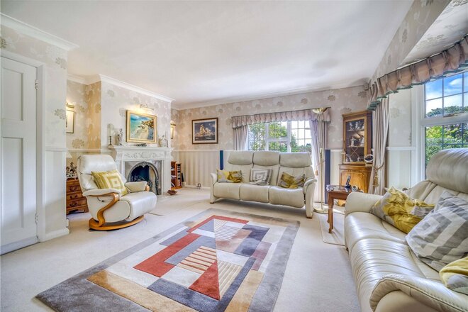 Compton Avenue, Poole, BH14