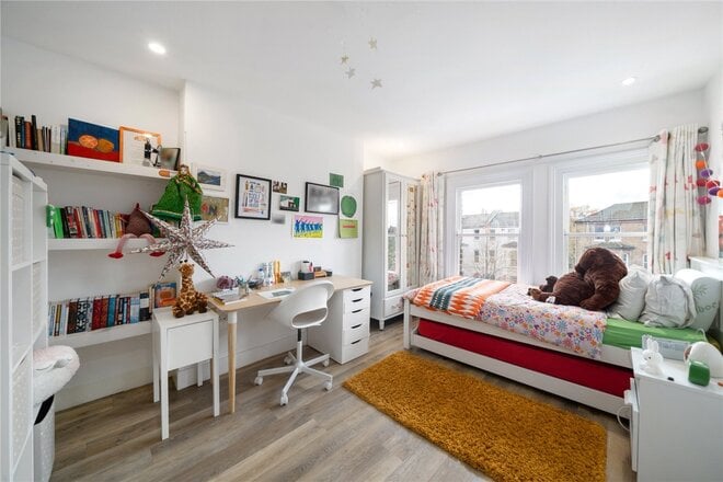 Rosendale Road, London, SE21