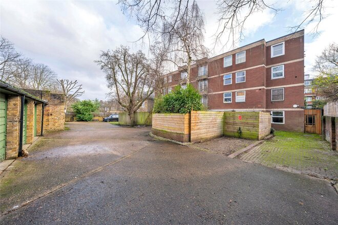 Kenmore Court, London, NW6