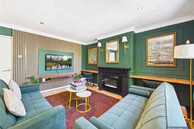 Hindes Road, Harrow, HA1