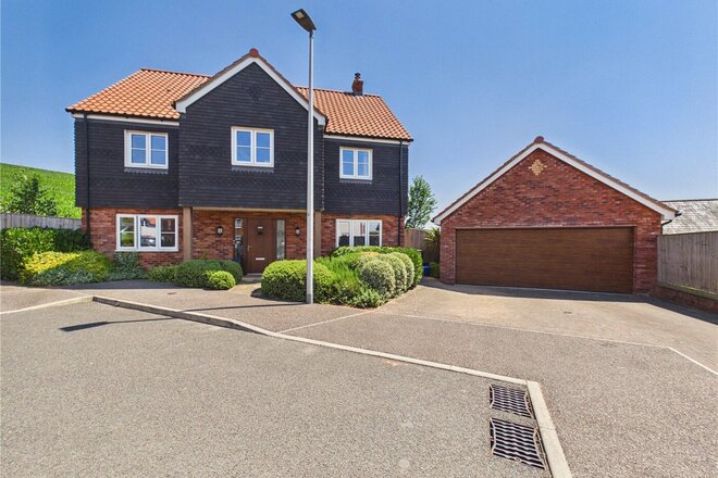 Court Barton Close, Exeter, EX5