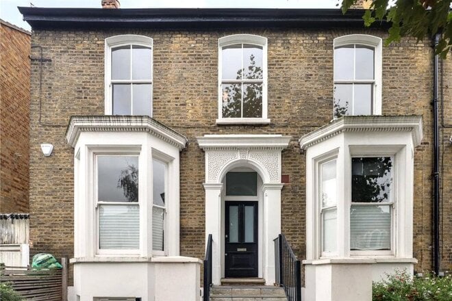 Powerscroft Road, London, E5