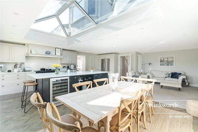 Meon Road, Dorset, BH7
