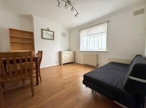 Carr Road, Northolt, UB5
