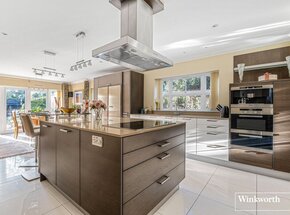 Charters Road, Berkshire, SL5
