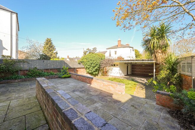 Leam Terrace, Warwickshire, CV31
