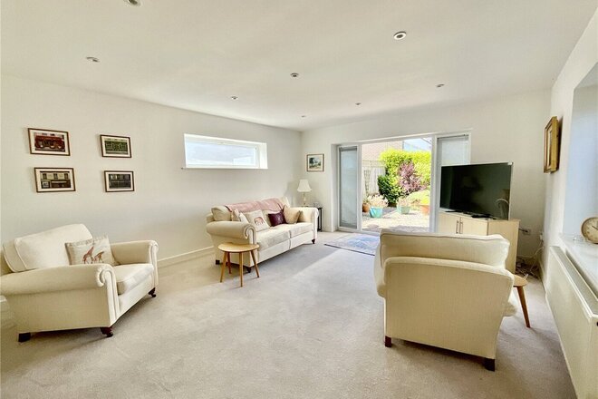 The Old Bakehouse Mews, Christchurch, BH23
