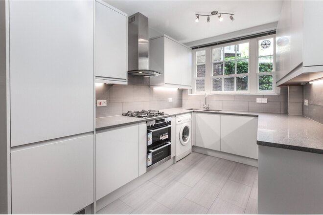 South Grove House, London, N6