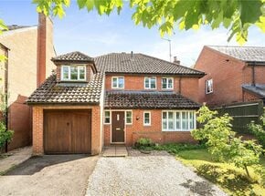 Wheeler Close, Wiltshire, SN9