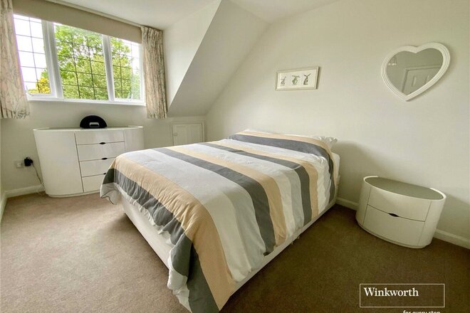 Island View Avenue, Dorset, BH23