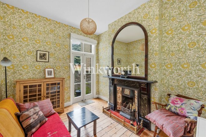Effingham Road, London, N8