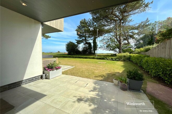 Wharncliffe Road, Christchurch, BH23