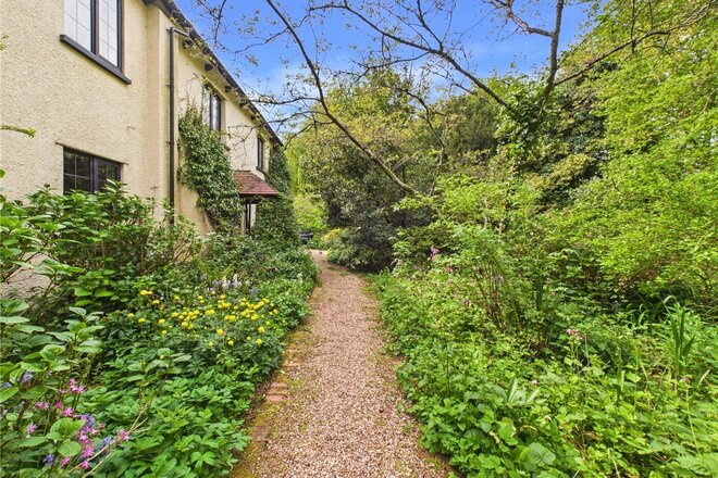 Barton Cottage, Exeter, EX2
