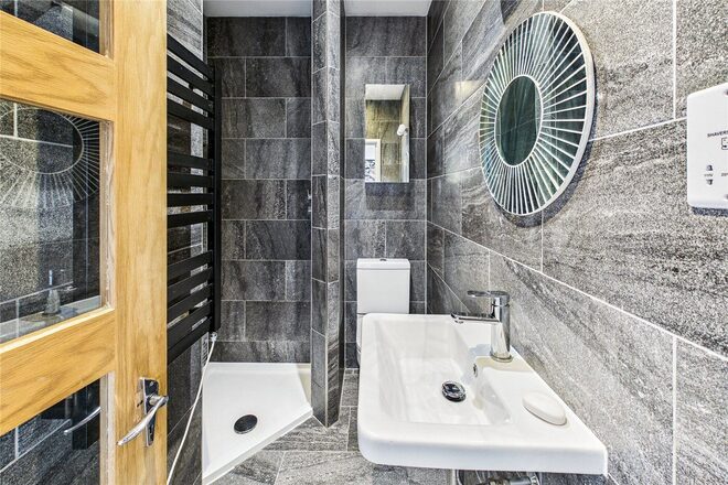 Hillside Road, London, SW2