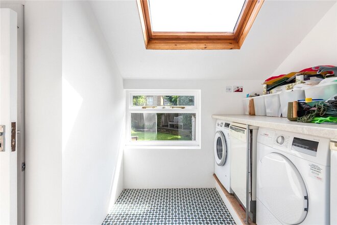 Thurlby Rd, London, SE27