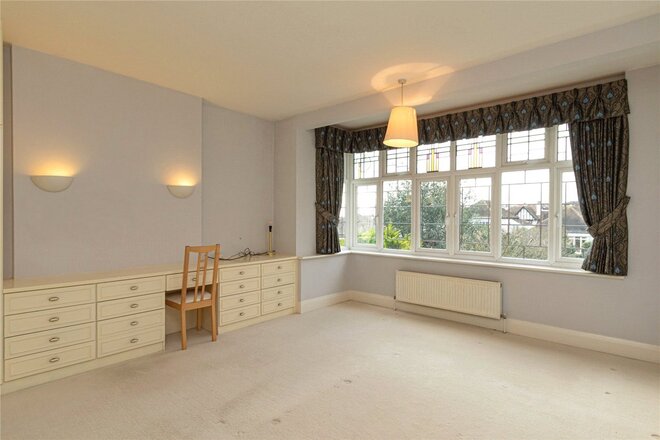 Chalkwell Avenue, Essex, SS0