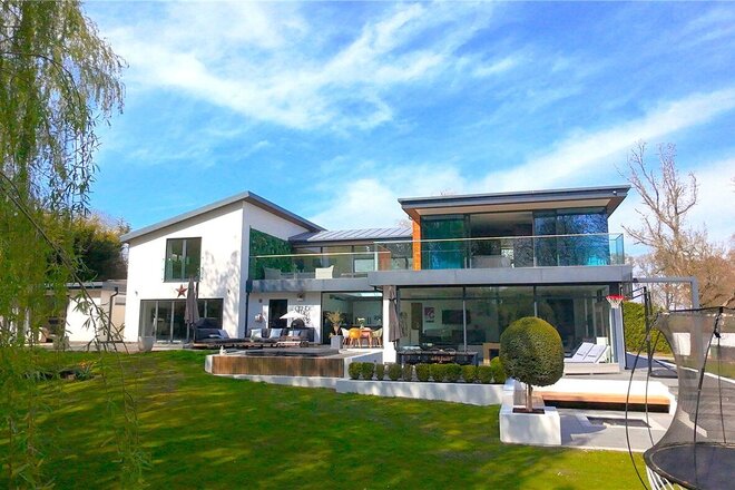Ashford Hill Road, Thatcham, RG19