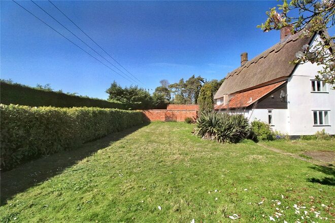 Bergh Apton Road, Norwich, NR14