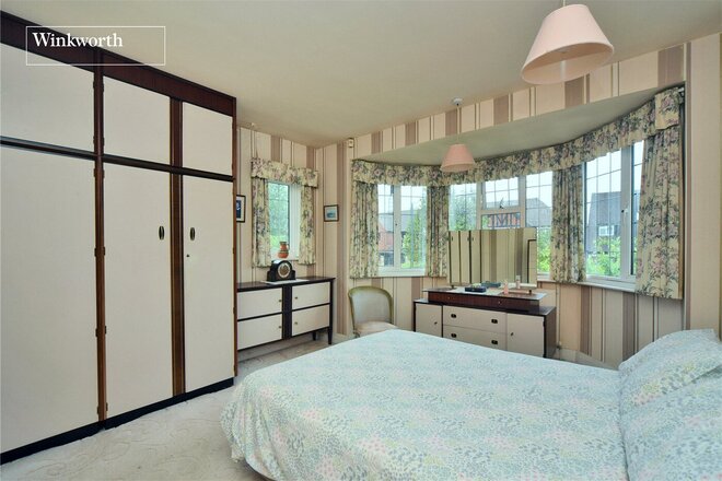Tudor Avenue, Worcester Park, KT4