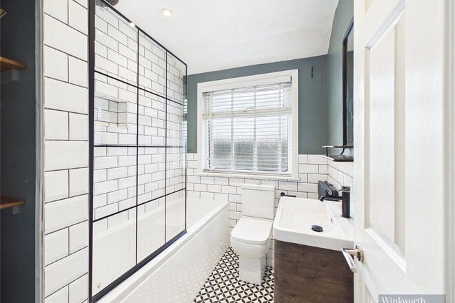 Hazelbank, Surbiton, KT5
