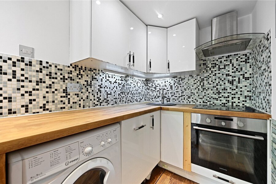 Picture No. 04