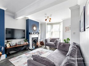 Mays Lane, Barnet, EN5