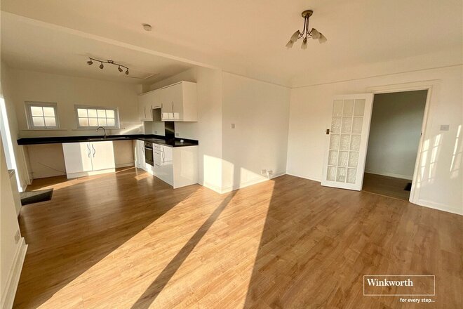 Woodland Way, Highcliffe, BH23