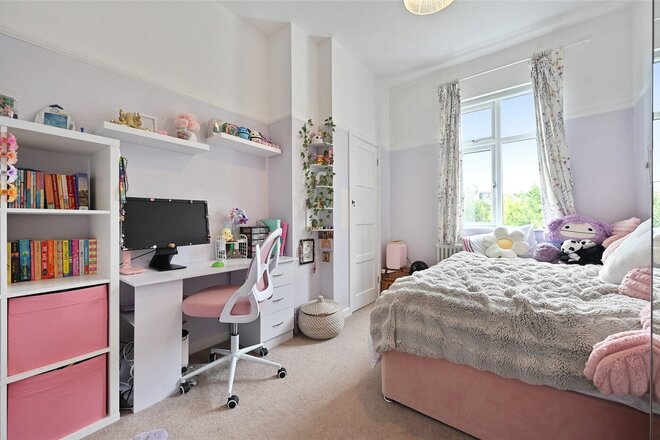 Galloway Road, London, W12