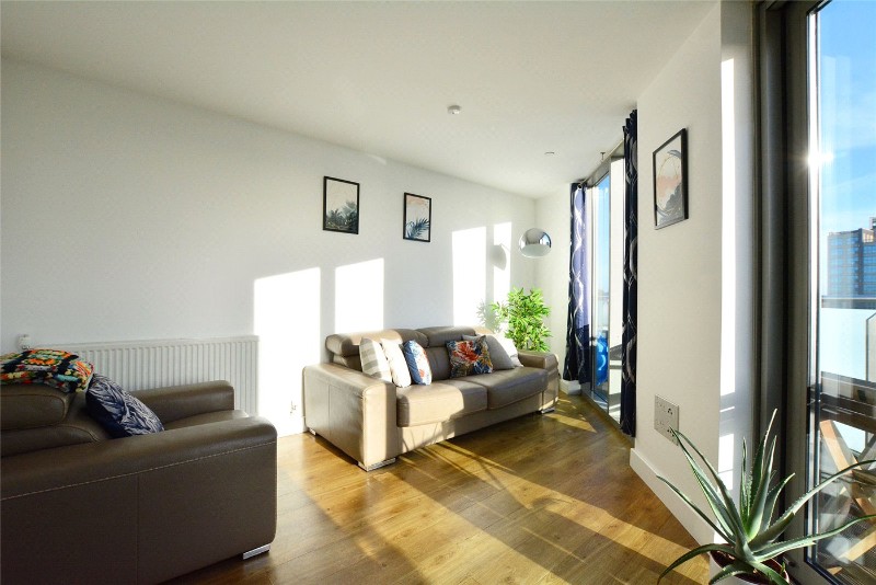 Loampit Vale, London, SE13