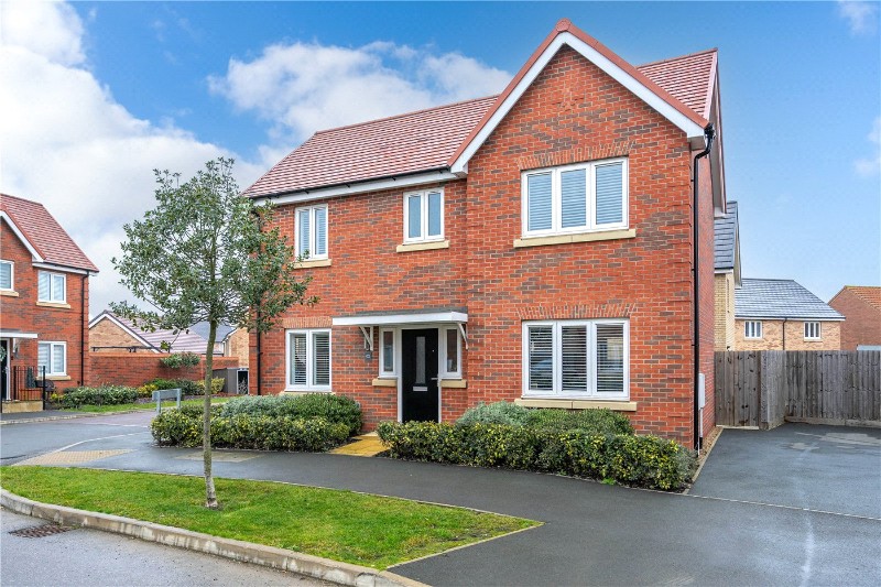 Newton Abbot Way, Bourne, Lincolnshire, PE10
