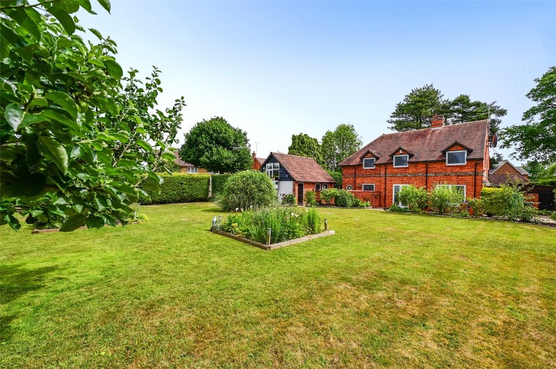 Bluebell Meadow, Winnersh, Wokingham, Berkshire, RG41