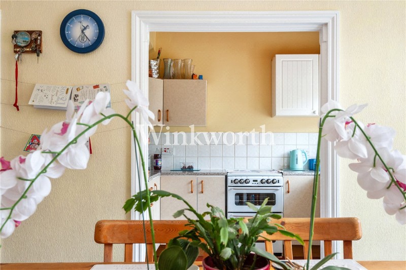 Arnold Gardens, London, N13