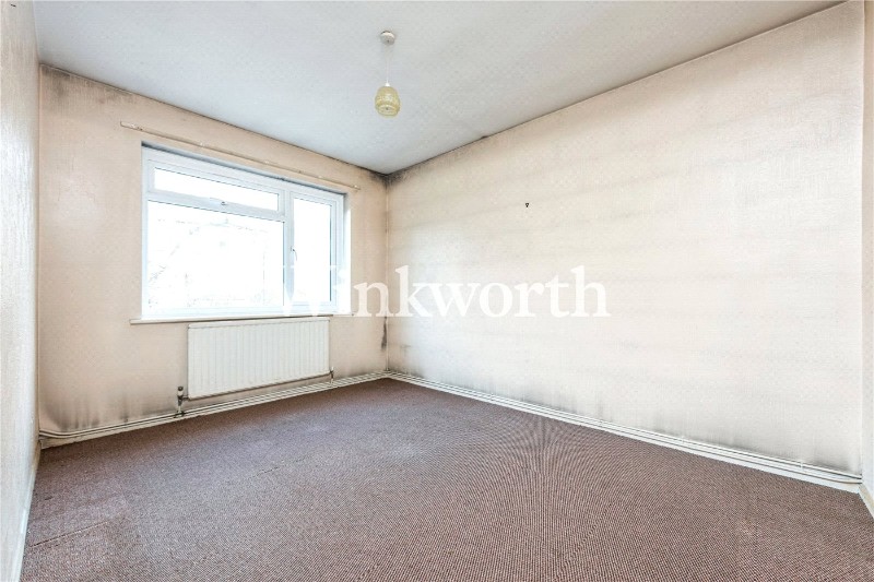 Derbin Court, Queens Drive, London, N4