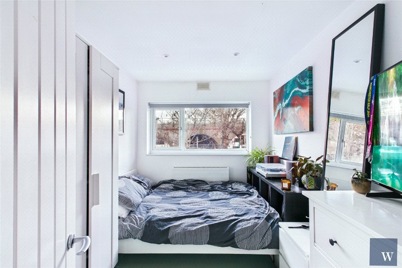 Norwood Road, London, SE24