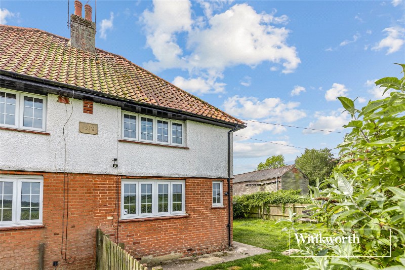 Deeves Hall Lane, Ridge, Potters Bar, Hertfordshire, EN6