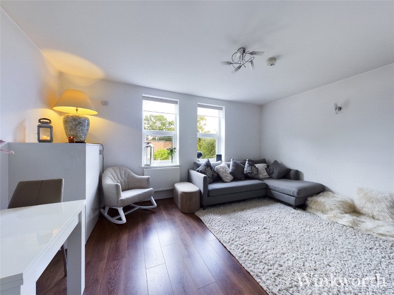 Montpelier Avenue, London, W5