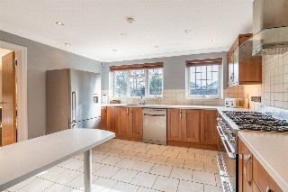 Countess Close, Merley, Wimborne, Dorset, BH21
