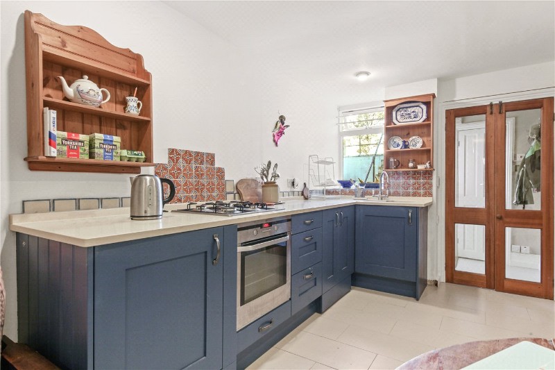 Elgin Crescent, London, W11