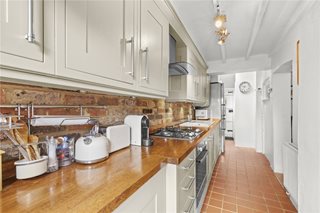 Chalfont Road, Seer Green, Beaconsfield, Buckinghamshire, HP9