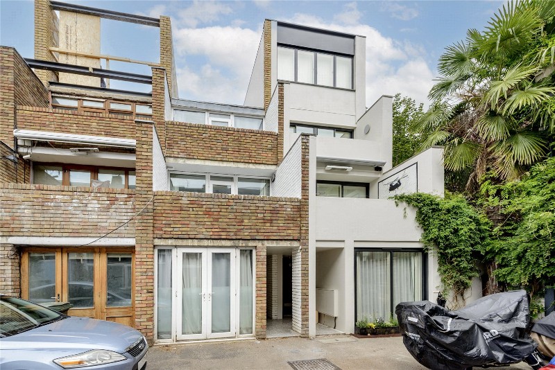 Ruston Mews, London, W11