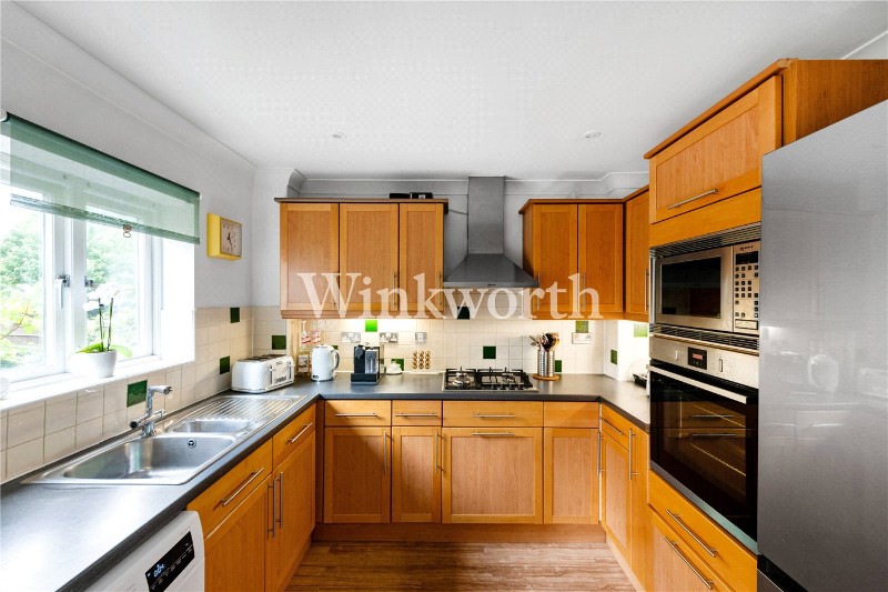 291 Green Lanes, London, London, N4