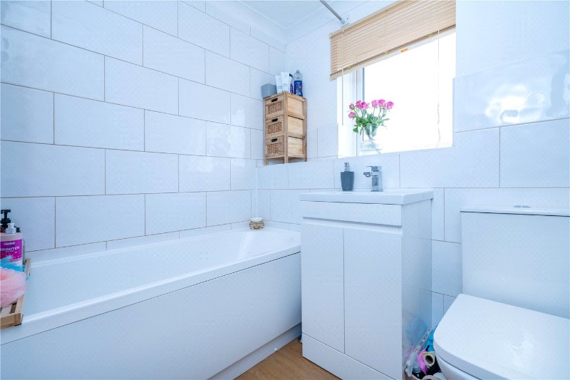 Cowslip Drive, Deeping St. James, Peterborough, Lincolnshire, PE6