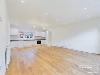 Maxwelton Close, Mill Hill, NW7