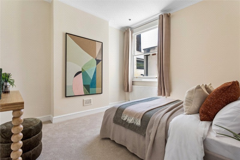 Rossiter Road, London, SW12