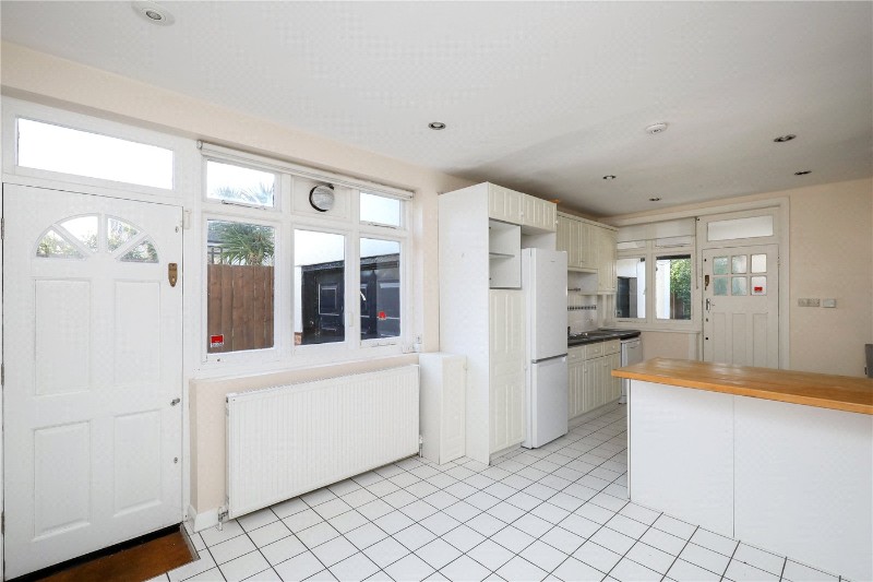 Carbery Avenue, London, W3