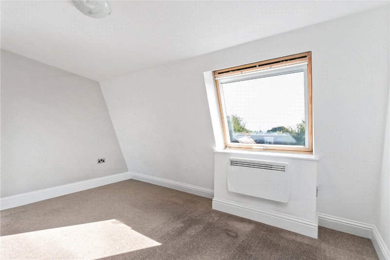Hazelwood Lane, London, N13