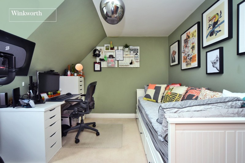 Colborne Way, Worcester Park, KT4