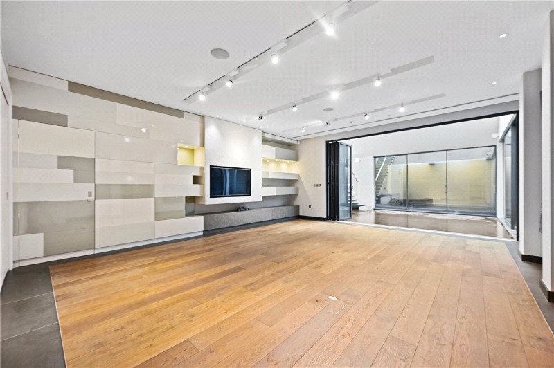 Addison Road, Kensington, London, W14