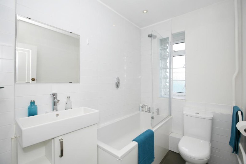 Watchfield Court, Sutton Court Road, Chiswick, W4