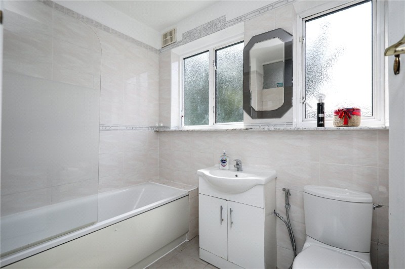Evelyn Grove, London, W5